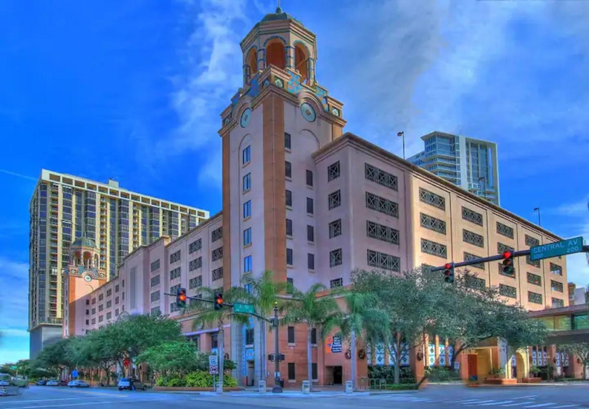 Elegant Studio Apartment In Downtown St Pete - Great Community Events! سانت بطرسبرج المظهر الخارجي الصورة