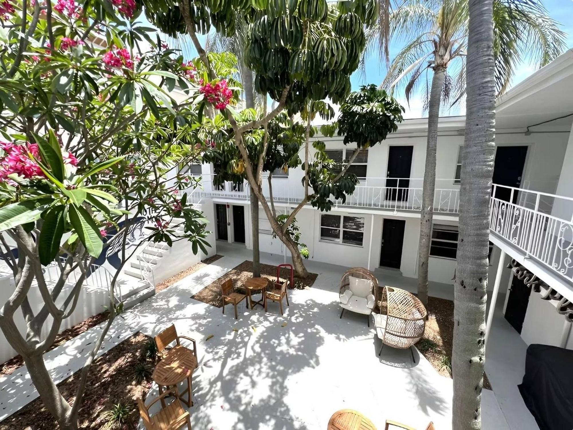 Elegant Studio Apartment In Downtown St Pete - Great Community Events! سانت بطرسبرج المظهر الخارجي الصورة