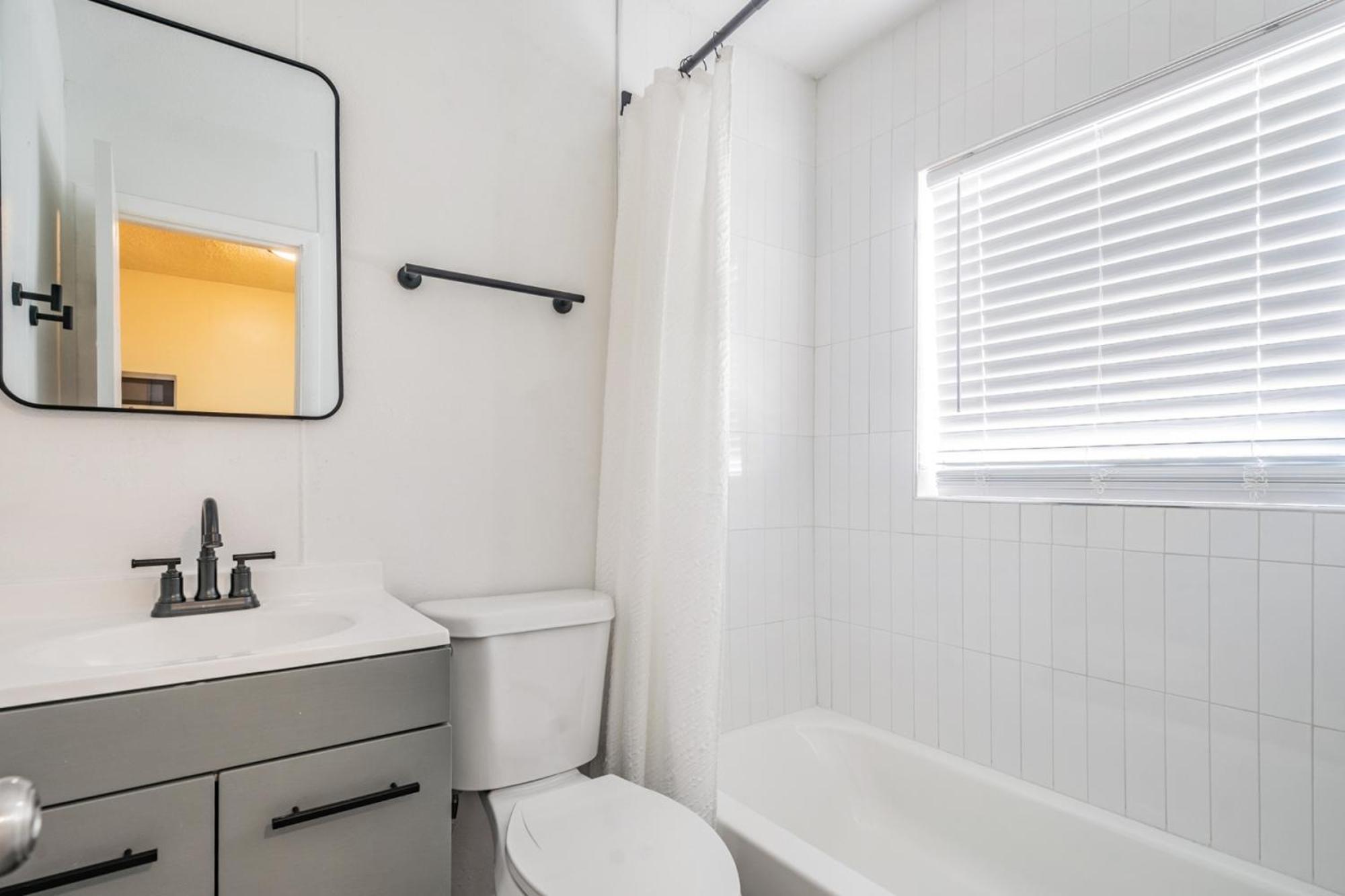 Elegant Studio Apartment In Downtown St Pete - Great Community Events! سانت بطرسبرج المظهر الخارجي الصورة